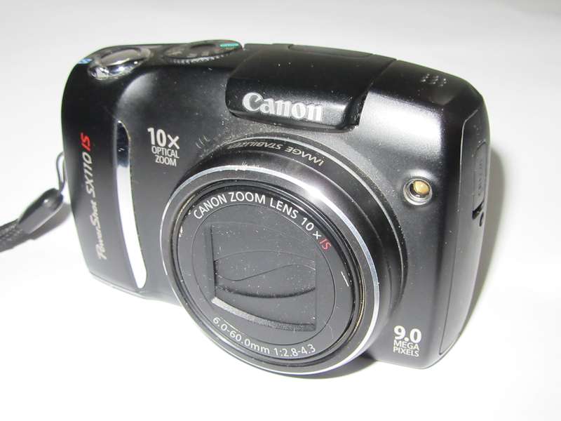 Canon Powershot SX110 IS - 10x Optical Zoom - 9 Megapixel