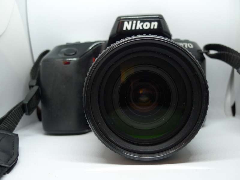 Nikon F70 + Nikon 28-105mm f/3.5-4.5D