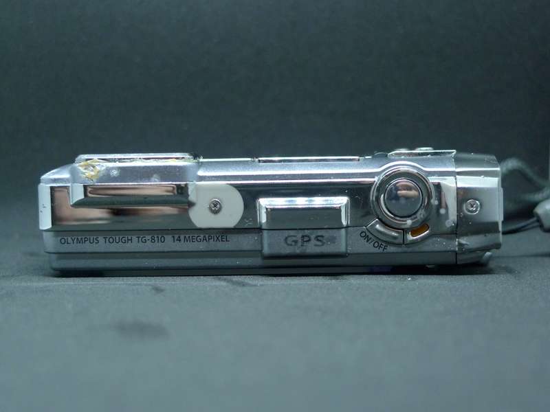 Olympus Tough TG810 - 14 Megapixel - 5x Optical zoom