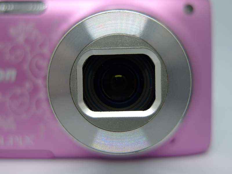 Nikon Coolpix S2700 - 16 Megapixels - 6x Optical Zoom