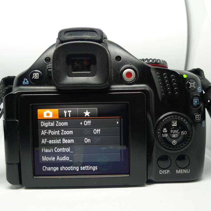 Canon SX30 IS - 35x Optical Zoom - 14 Megapixels