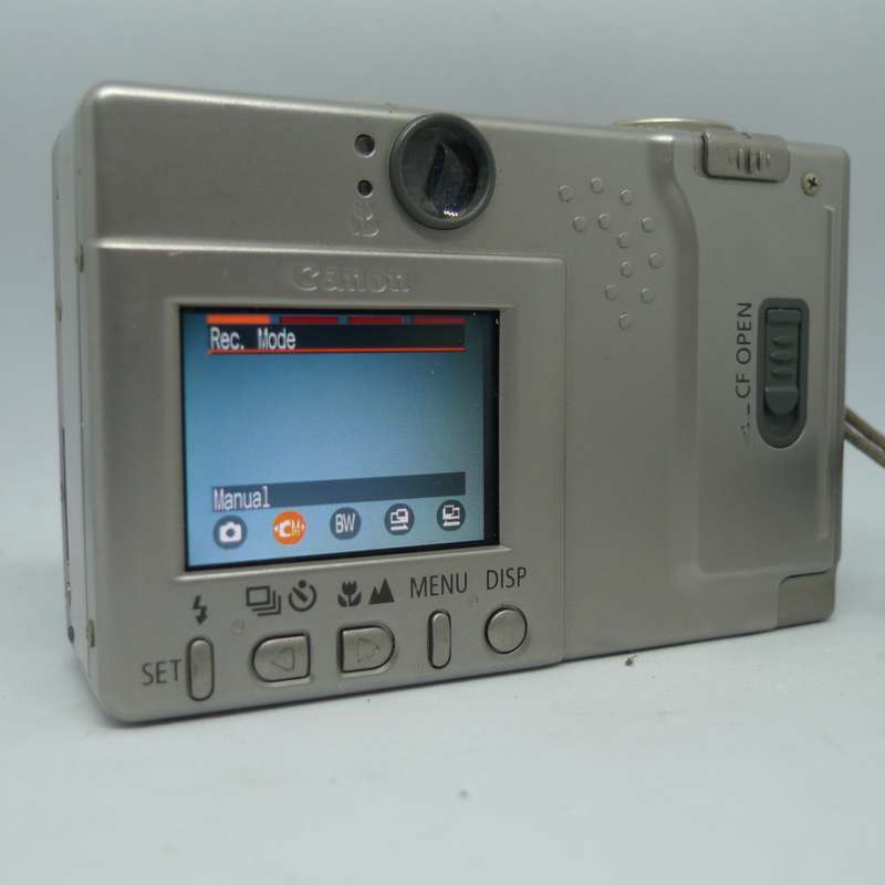 Canon Digital IXUS - 2.1 Megapixels - 2x Optical Zoom