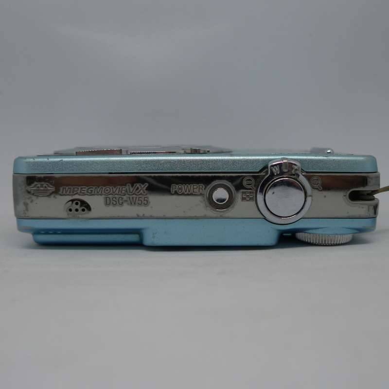 Sony W55 - 7.2 Megapixels - 3x Optical Zoom