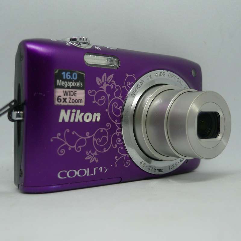 Nikon Coolpix S2700 - 16 Megapixels - 6x Optical Zoom