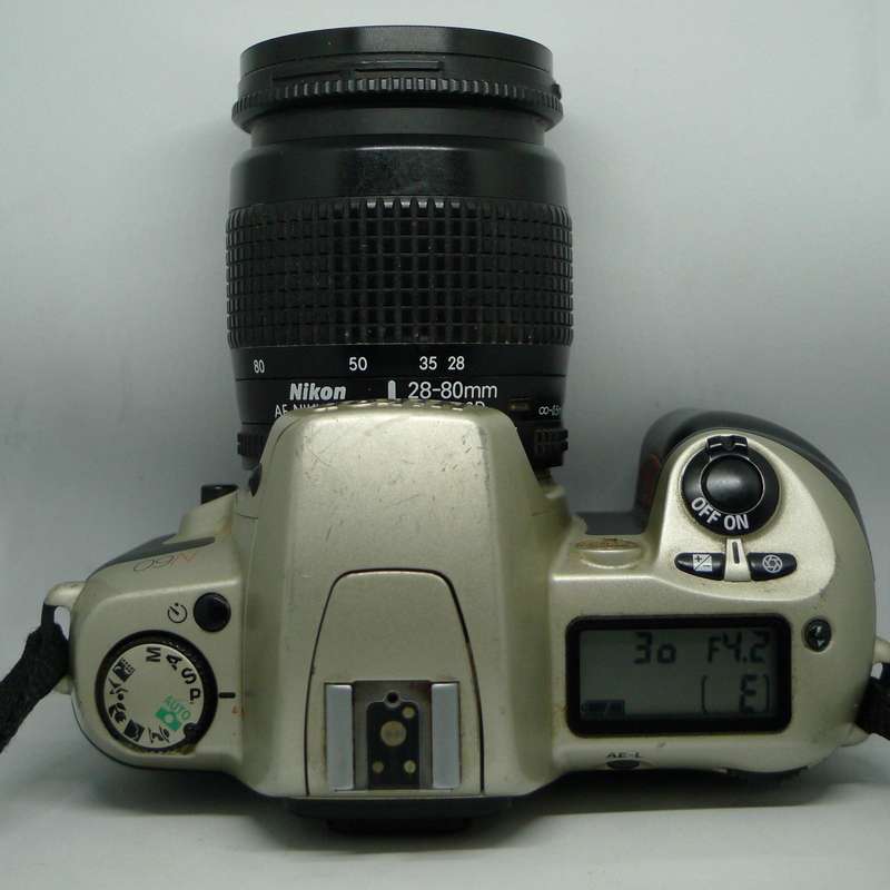 Nikon N60 + 28-80mm Lens + Bag