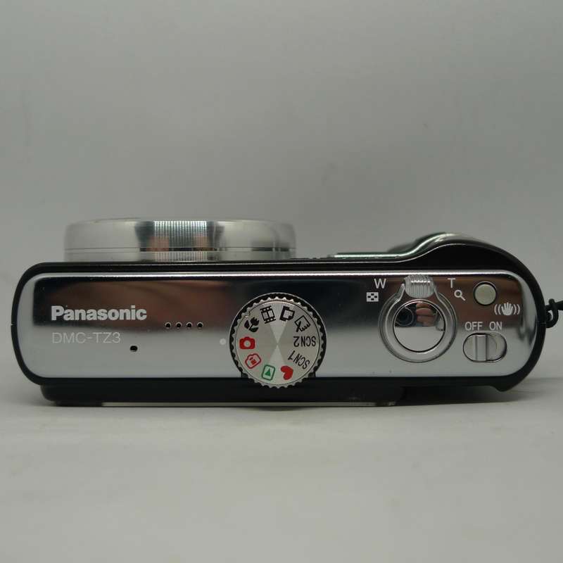 Panasonic Lumix TZ3 - 10x Optical Zoom - 7.2 Megapixels