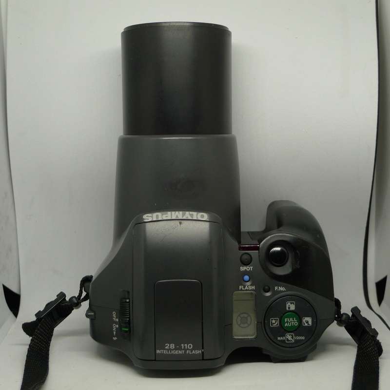 Olympus IS10