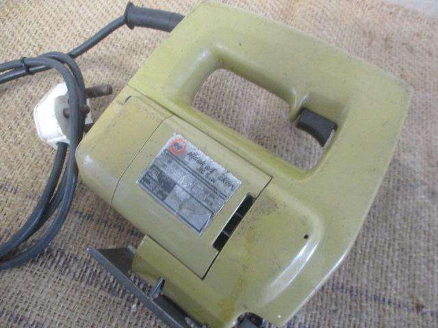 Nice Vintage Black & Decker No 5530 - 10 - 02 Jig Saw By The Black & Decker Mfg. Co.  USA.