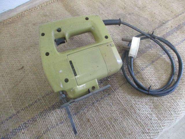 Nice Vintage Black & Decker No 5530 - 10 - 02 Jig Saw By The Black & Decker Mfg. Co.  USA.