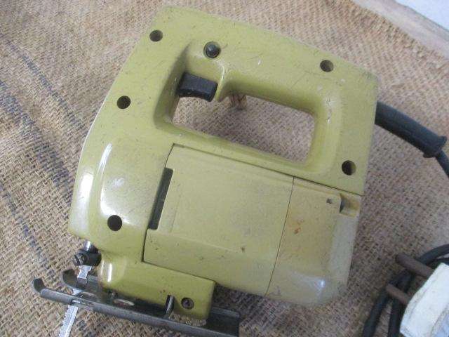 Nice Vintage Black & Decker No 5530 - 10 - 02 Jig Saw By The Black & Decker Mfg. Co.  USA.
