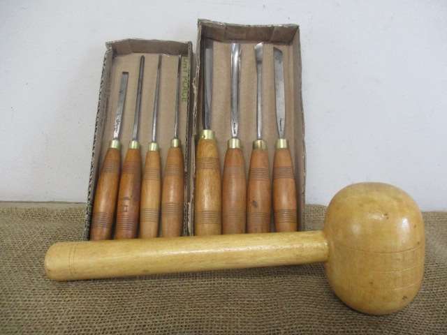 Super Rare Antique/Vintage Set of 8 Ward & Payne / S.J.Addis Wood Carving Knifes