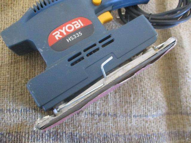 Beautiful Ryobi  HS 335 Orbital Sander                    Made In China