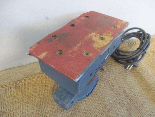 Beautiful Ryobi  HS 335 Orbital Sander                    Made In China