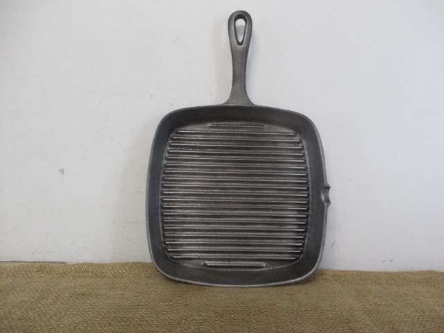 Beautiful Cast Iron Steak Pan
