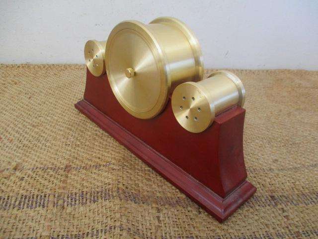 Very Stylish Brass And Wooden Desktop Battery Operated Clock With Hygrometer And Thermometer