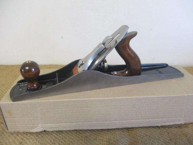 An Outstanding And Neat Vintage Stanley Bailey No 7 Hand Plane        Made In England
