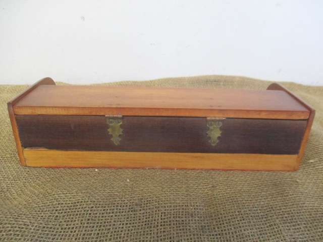 Rare Collectable Prestigious Vintage Wooden Three Inkwell Stand With Pen Tray