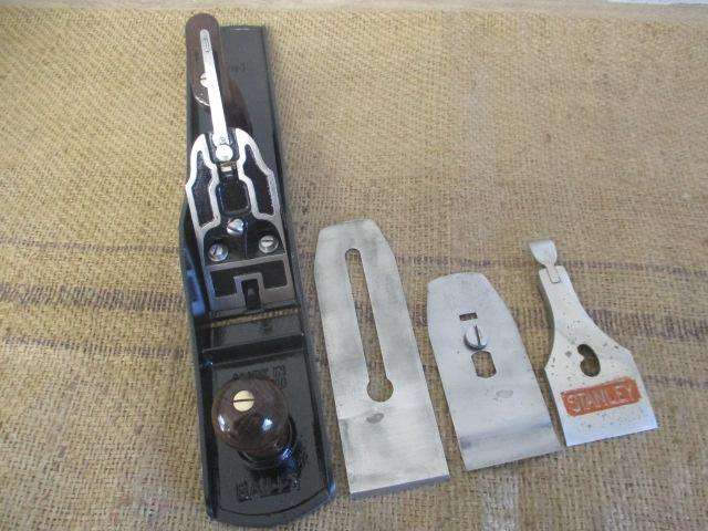 An Outstanding And Neat Vintage Stanley Bailey No 7 Hand Plane        Made In England