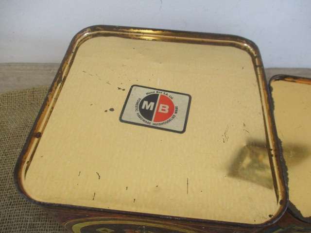 Three Awesome Vintage Metal Box Ware Sugar/Suiker  Coffee/Koffie  Tea/Tee Nesting Tins