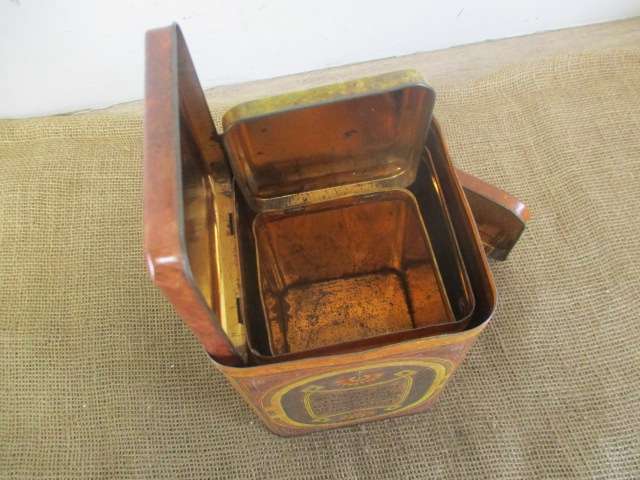 Three Awesome Vintage Metal Box Ware Sugar/Suiker  Coffee/Koffie  Tea/Tee Nesting Tins
