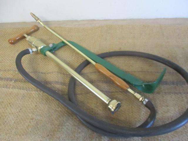 Lovely Vintage Brass "Sprinkaan" Sprayer