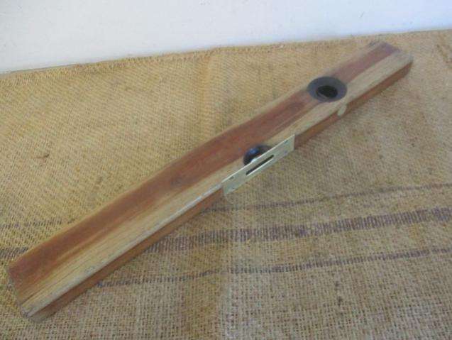 Lovely Vintage 24 inch Stanley Sweetheart No 0 Wooden Spirit Level      U.S.A.