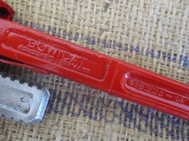 Nice Vintage Dowidat 225 - 14" Adjustable Pipe Wrench