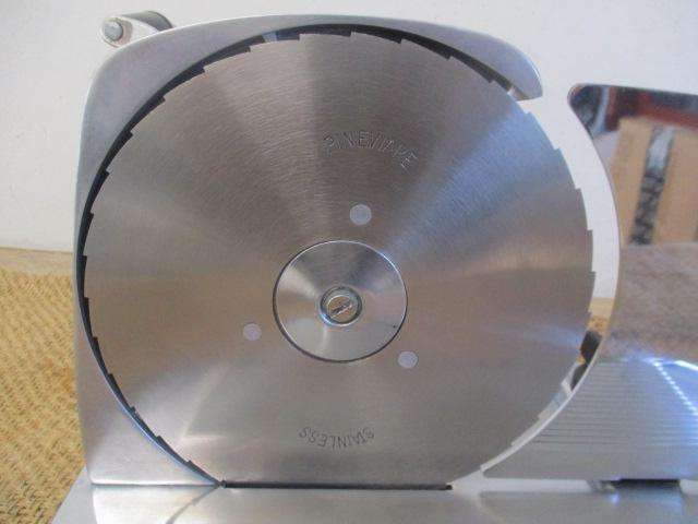 Beautiful Neat Clean Vintage Pineware Stainless Bread Slicer