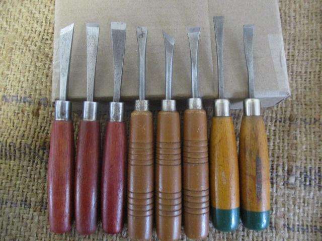 Great Set Of Eight Vintage Wood Carving Chisels