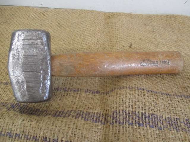The Breaker....This Hefty Vintage RW.Tools Heavy Duty Solid Steel 1,3kg / 3lb Club Hammer
