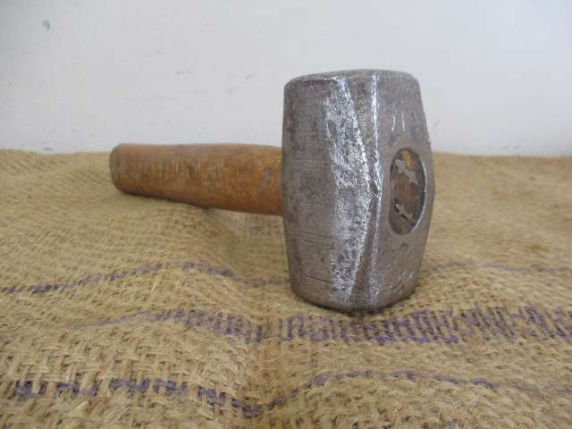 The Breaker....This Hefty Vintage RW.Tools Heavy Duty Solid Steel 1,3kg / 3lb Club Hammer