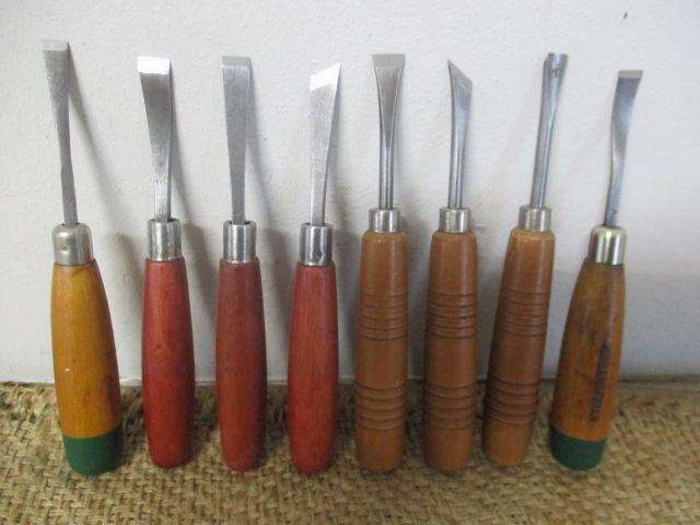 Great Set Of Eight Vintage Wood Carving Chisels