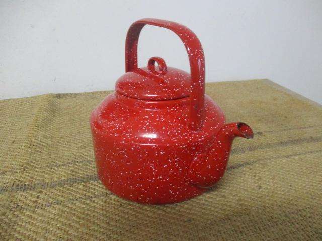 Red Hot.....This Marvelous Sizable Vintage Old Fashioned Speckled Enamel Coffee Kettle