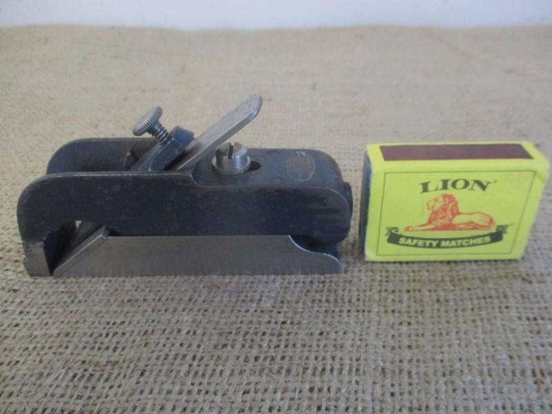 Super Rare Vintage Record No 075 Bull-Nose Rabbet Plane       1932 - 1967            Made In England