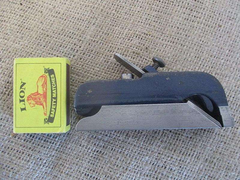 Super Rare Vintage Record No 075 Bull-Nose Rabbet Plane       1932 - 1967            Made In England