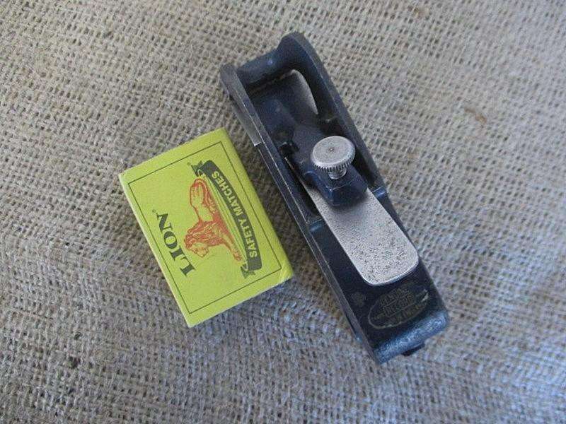 Super Rare Vintage Record No 075 Bull-Nose Rabbet Plane       1932 - 1967            Made In England