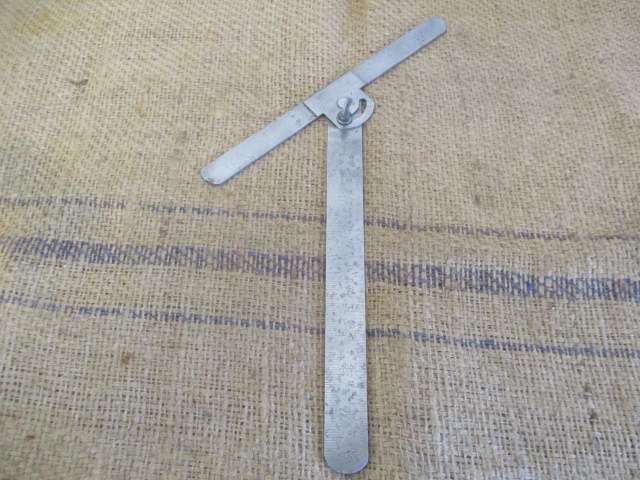 Rare Robust Vintage Inches/Meter Machinist 8 inches / 200mm Adjustable Square