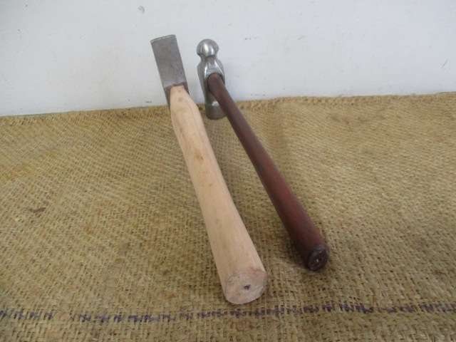 Two Pragmatic Vintage Hammers : 500gr Ball-Peen And 500gr Machinist Hammer