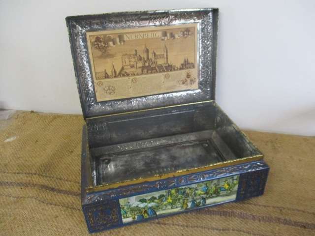 Extremely Very Rare Vintage Lebkuchenfabrik E.Otto Schmidt Nurnberg Cake Tin