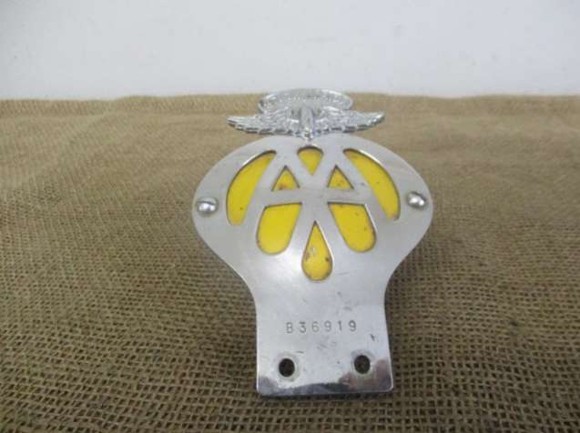 Vintage AA SouthAfrica/Suid Afrika No B 36919 Car Badge           Issued Approx Between 1930 - 1945