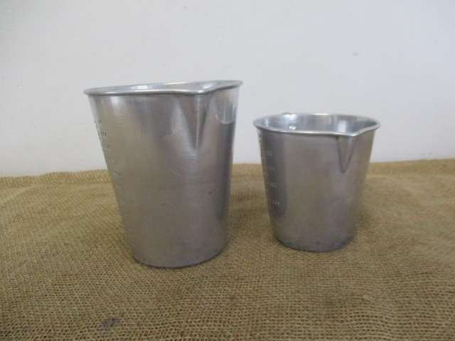 Two Nice Vintage 1lt & 500ml Aluminum Measuring Jugs