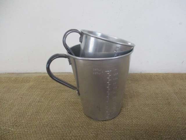 Two Nice Vintage 1lt & 500ml Aluminum Measuring Jugs