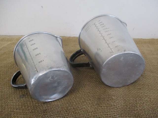 Two Nice Vintage 1lt & 500ml Aluminum Measuring Jugs