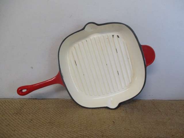 Nice Sizable Panache Enameled Cast Iron Steak Pan