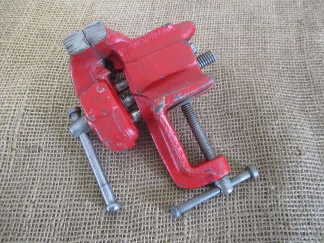 Beautiful Cast Iron Hobby Table Vise
