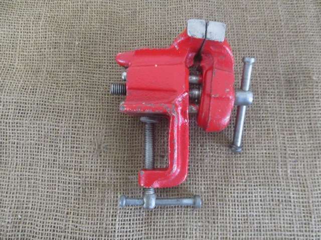 Beautiful Cast Iron Hobby Table Vise