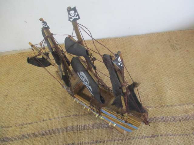 Santa Maria Caribbean Wooden Model Pirate Ship