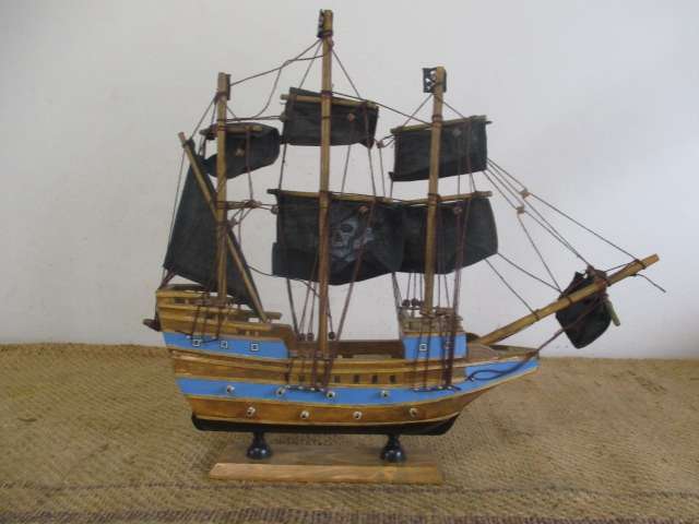 Santa Maria Caribbean Wooden Model Pirate Ship
