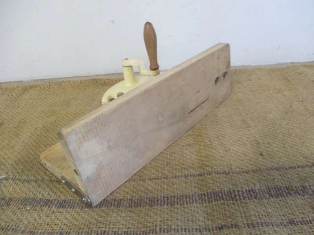 Lovely Vintage Columbus Messer Langgewellt Bread Cutter/Meat Slicer