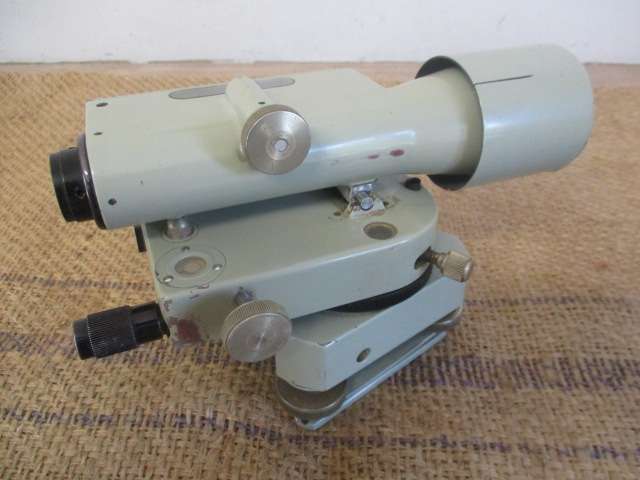 Nice Vintage Cooke Troughton & Simms Ltd At York.  England  Serial No S031176 Dumpy Level